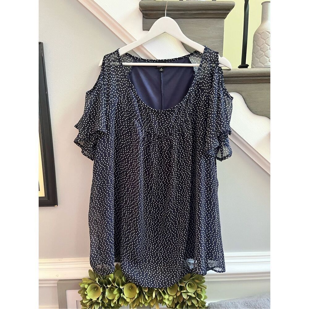 Torrid Navy Polka Dot Drop Yolk Cut Out Shoulder Blouse Top sz 2 or 2X EUC